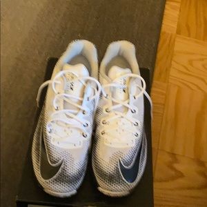 Nike AirMaz infuriate